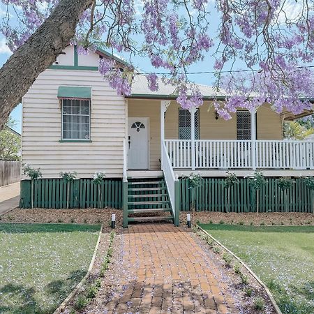 Jacaranda Cottage - Family & Pet Friendly トゥーンバ エクステリア 写真
