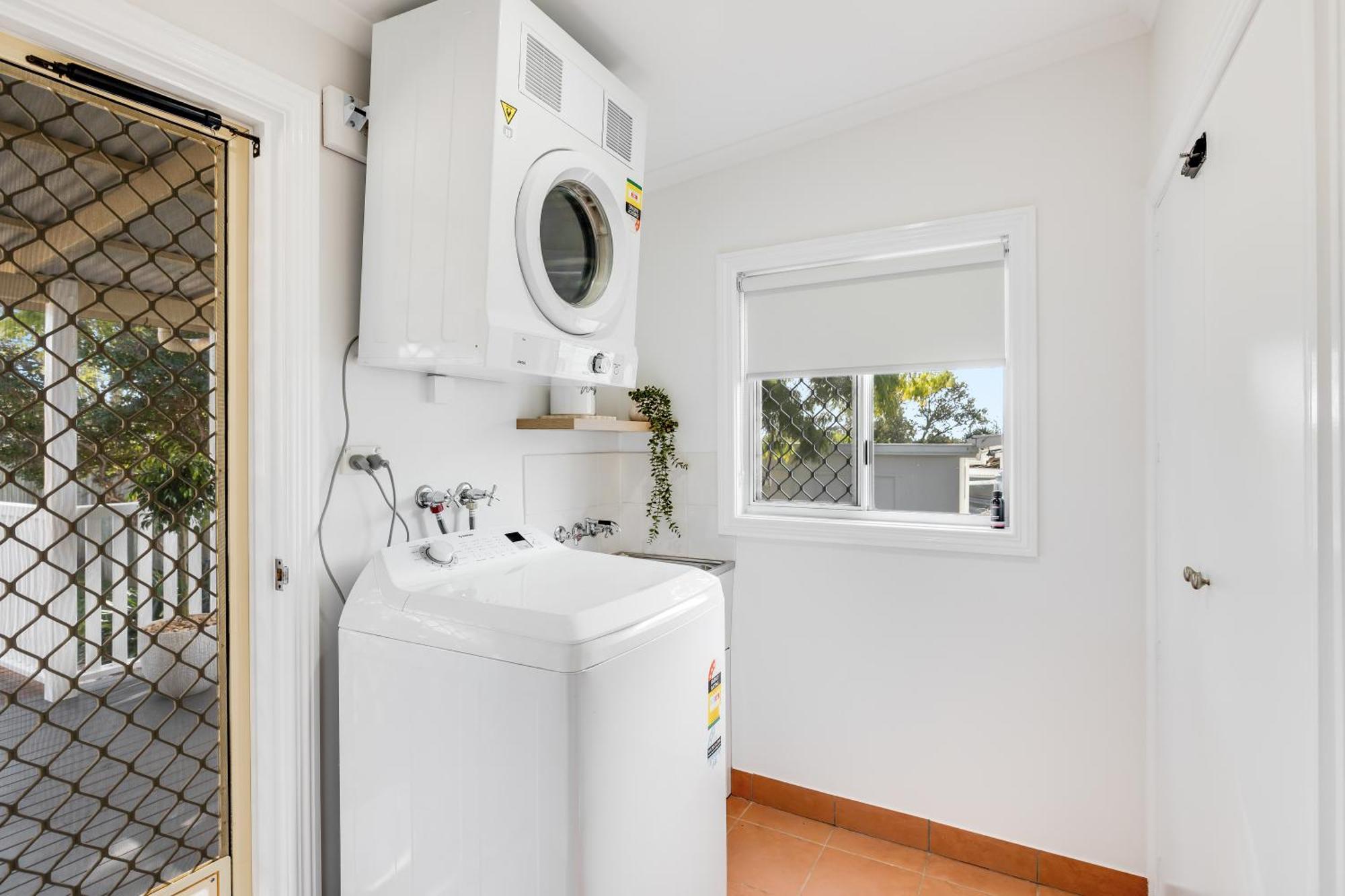 Jacaranda Cottage - Family & Pet Friendly トゥーンバ エクステリア 写真